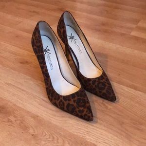 Leopard Pumps